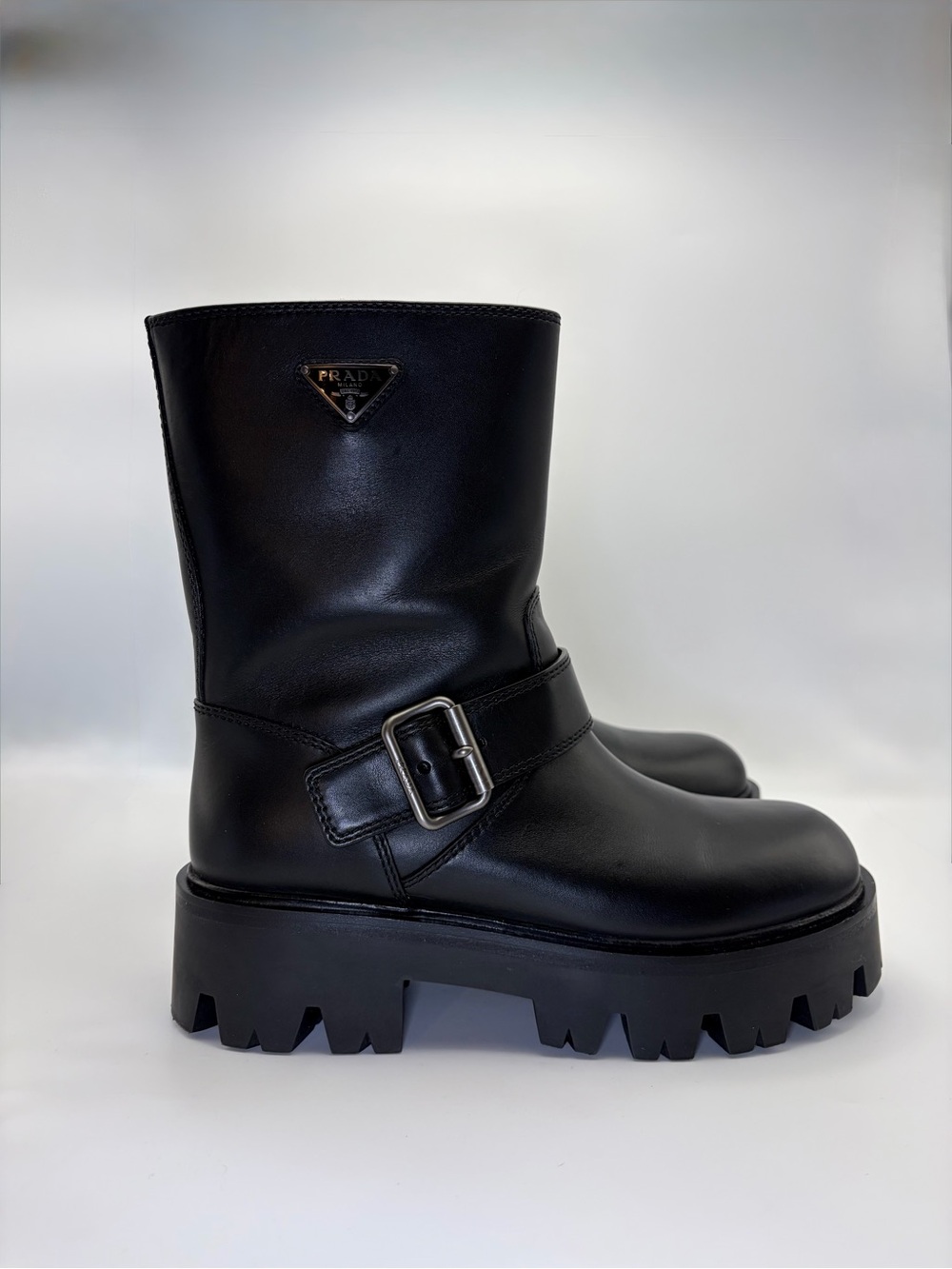 Prada Authentic Black Leather motorcycle Boots with Buckle (Good condition)